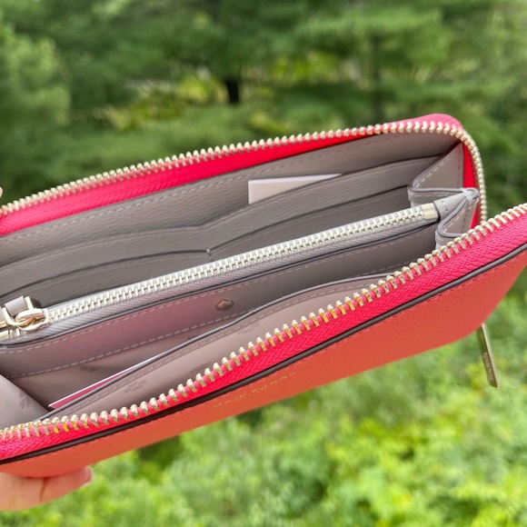 Kate Spade Margaux Zip Around Wallet Peach - Picture 8 of 8